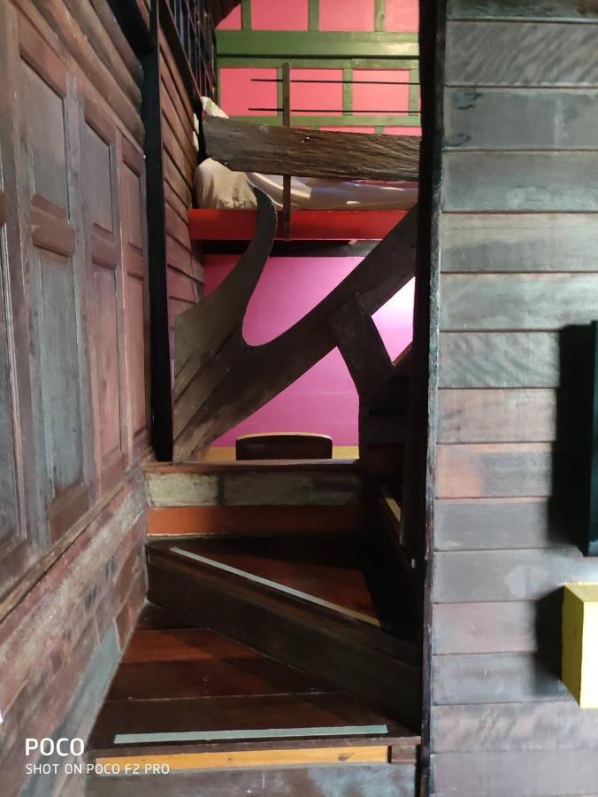 Tamarind Guesthouse Ayutthaya Bagian luar foto